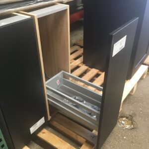 Caisson cuisine noir coulissant / larg. 30 x H.83 x P.60 cm