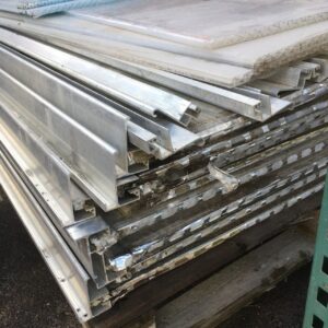 Plaques polycarbonate + profils