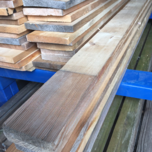 Planches pin brut 27m²