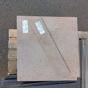 Carrelage taupe  45x45cm / 7.30m²